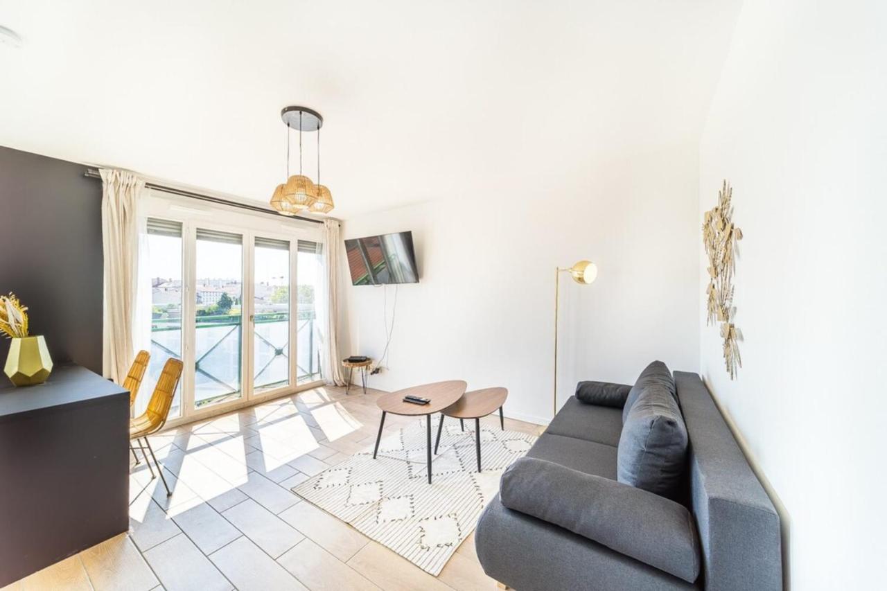 Апартаменты The Little Margnolles 2 Pers Caluire Croix Rousse Экстерьер фото
